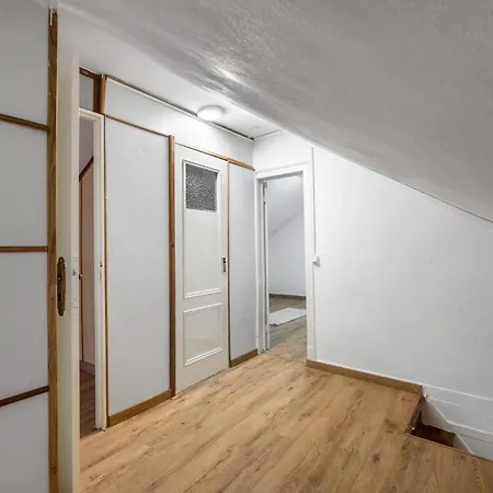 Tipico - Mafra Apartamento Nazaré